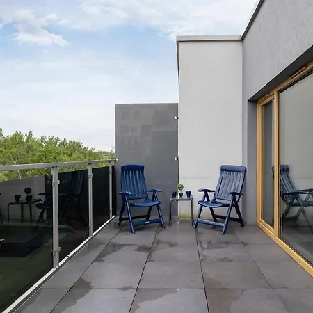 Przestronny W Zielonej Okolicy Parking By Renters Apartament *