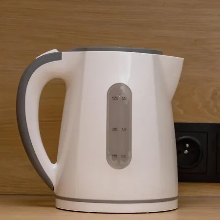 Przestronny W Zielonej Okolicy Parking By Renters Apartament