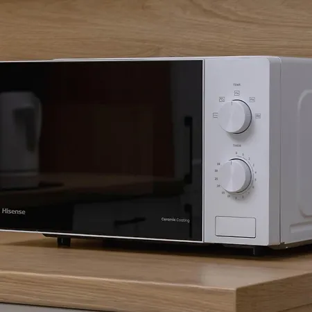 Przestronny W Zielonej Okolicy Parking By Renters Apartament