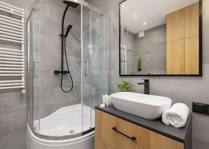 Apartamento Przestronny W Zielonej Okolicy Parking By Renters